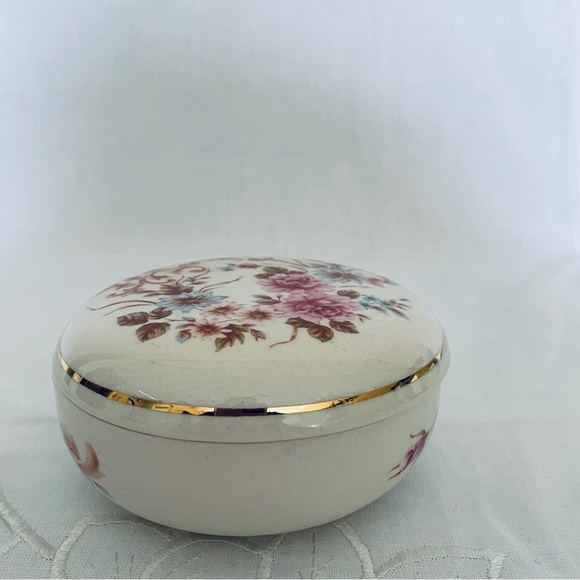 Crown Devon trinket box - Picture 2 of 11